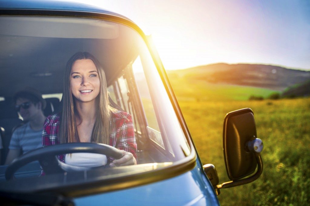 Woman going on a road trip with friends